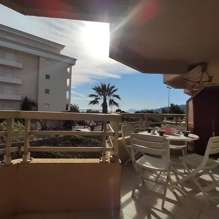 2 Pieces Avec Terrasse A 100m De La - Parking Prive, Antibes - Fr-1-252-155 דירה